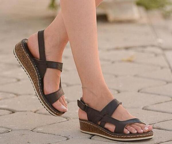 20 Nien day college style casual sandals with low heel wedding