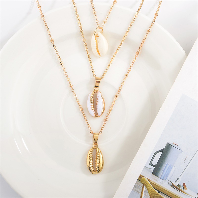 Bohemian Multi-layer Necklace Fashion Three-layer Natural Shell Pendant Necklace Wholesale Nihaojewelry display picture 6