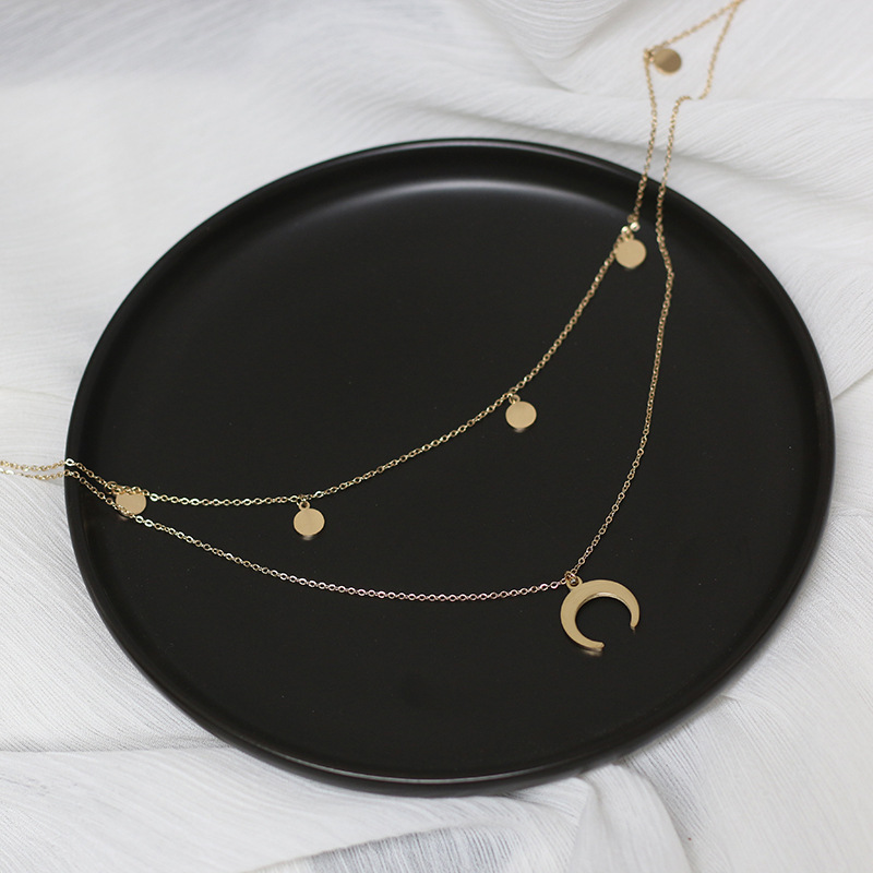 Fashion Star Round Disc Inverted Crescent Moon Necklace Clavicle Chain Titanium Steel Plated 14k Gold display picture 4
