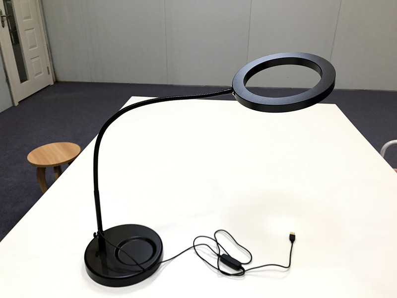 8D3EF62D9450F00C715F101F6E9250