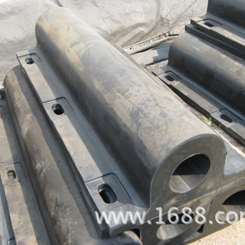 半圆型（DO）型橡胶护舷GD280*3000MM 可定制规格半圆型橡胶护舷
