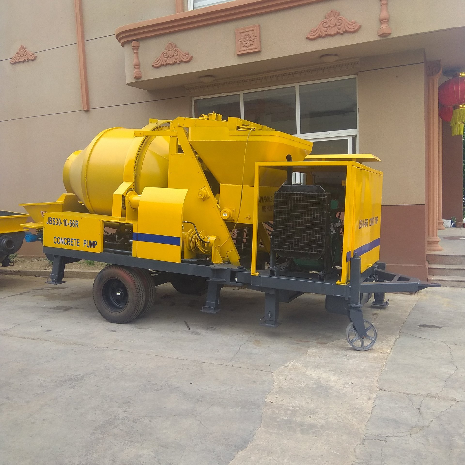 混泥土搅拌地泵 柴油版搅拌泵送一体机 JBS30-10-66R柴油搅拌拖泵