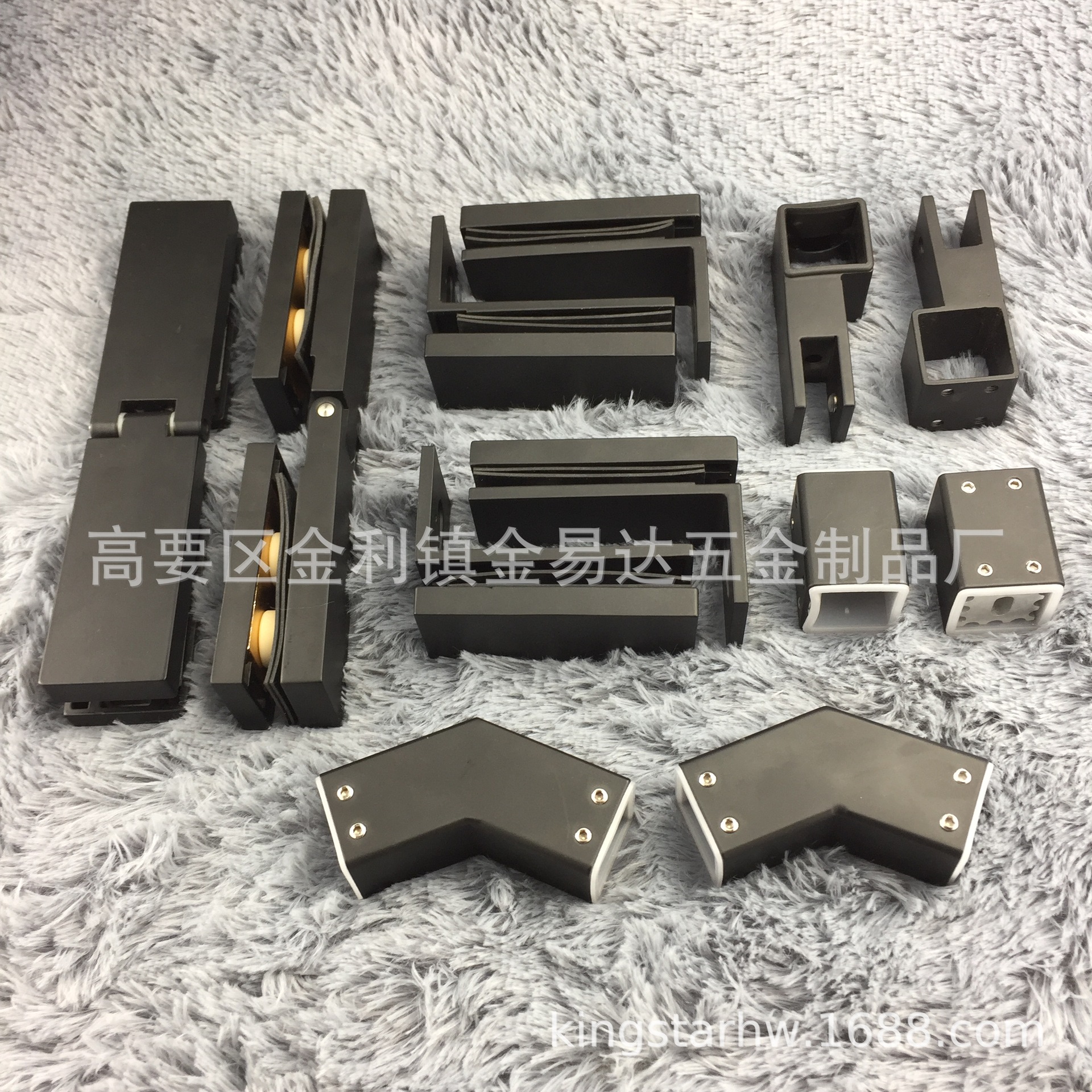 厂家供应浴房五金配件配套 黑色淋浴房配件 极简哑黑浴室配件套装