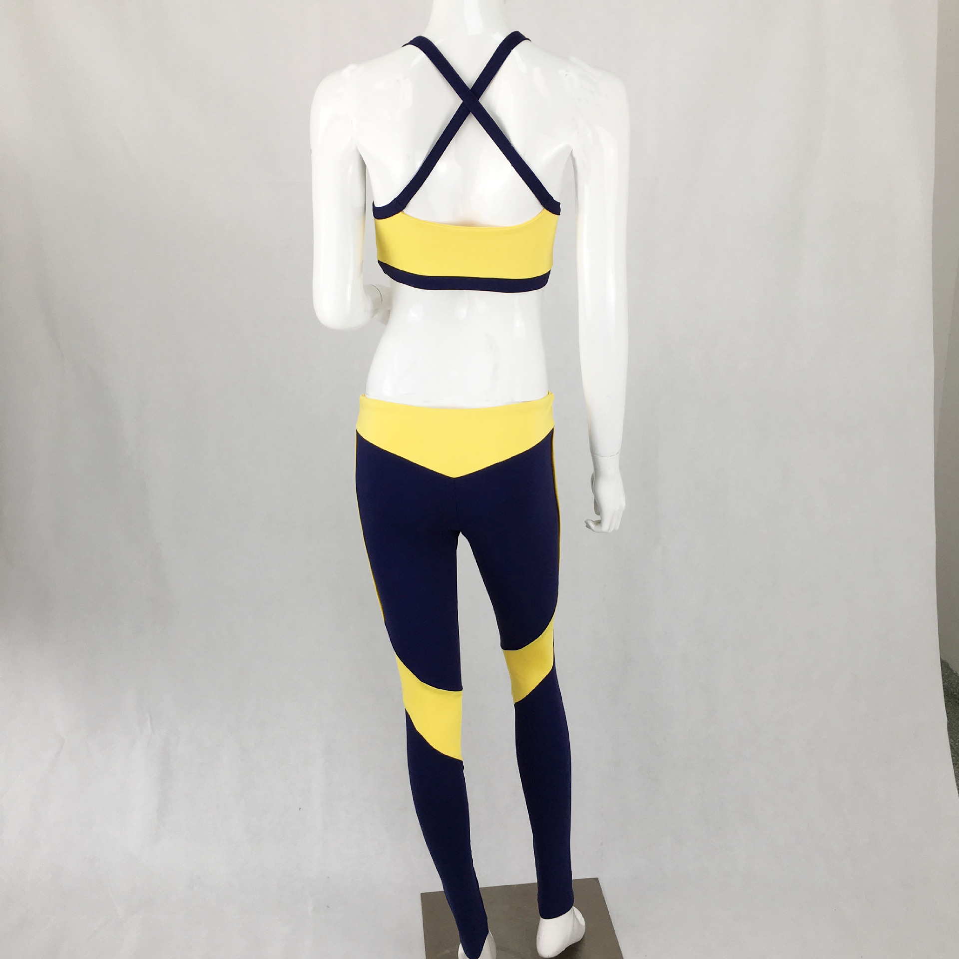 Costume femme en Mélange de fibres chimiques - Ref 3334861 Image 18