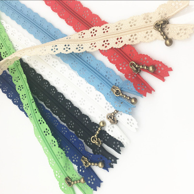 Hot AliExpress nylon 24 Mix and match Lace lace zipper Smooth and non detonating tooth direct deal 30cm