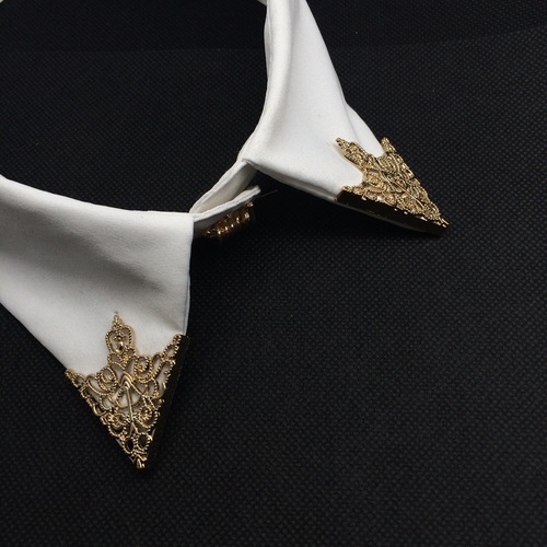 Korean vintage hollow triangle shield collar stud collar pin for women's shirts collar edge clothing accessory