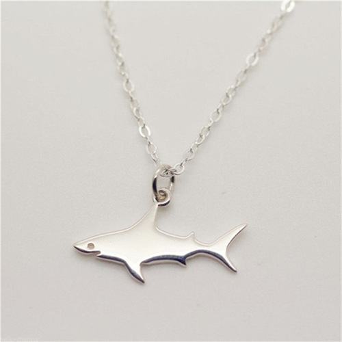 Alloy Shark Pendant Retro Clavicle Chain Fashion Personal Animal Great White Shark Necklace for Women