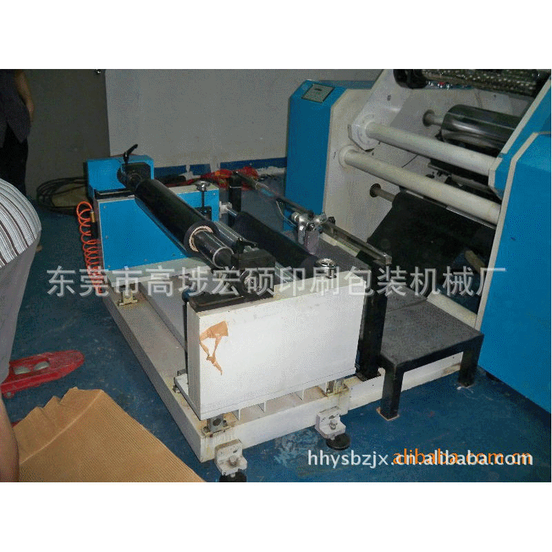 供应专业厂家制造高速电脑全自动表面中心分切机