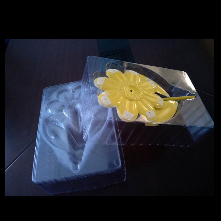 东莞凤岗清溪塘厦周边生产 透明PVC PET吸塑托免费打样彩盒内托