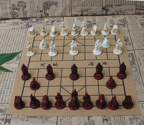 Retro three-dimensional Chinese chess PU leather chessboard resin terracotta warriors Chinese chess figures chess pieces parent-child gift