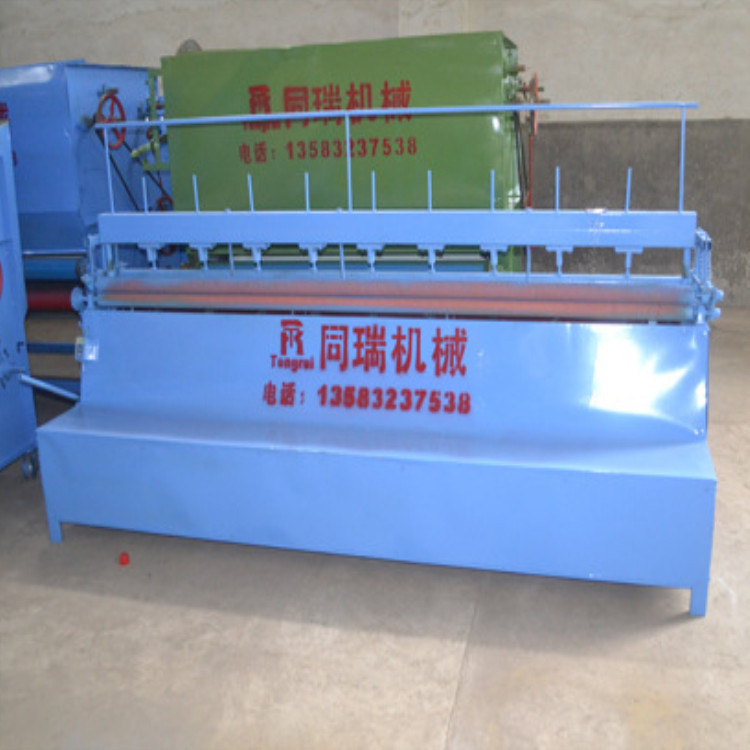 青岛厂家供应全自动引被机 缝被机被褥机器直绗机源头厂家