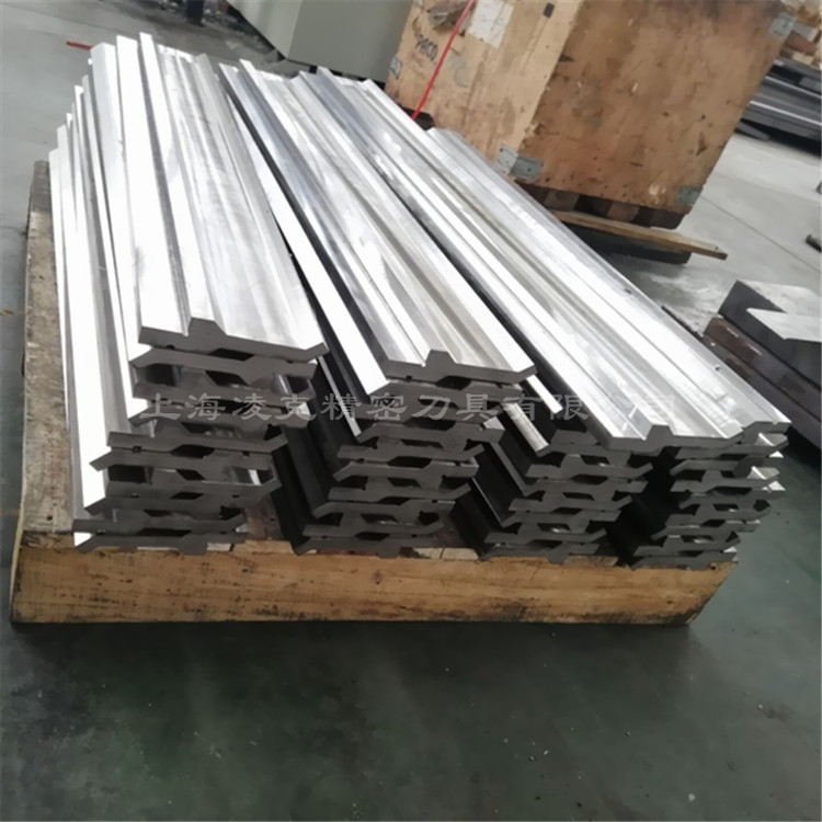 �ֻ���Ӧ�ȴ��������ģ�� �۲���ֵ�ģ ��׼���������ģ��