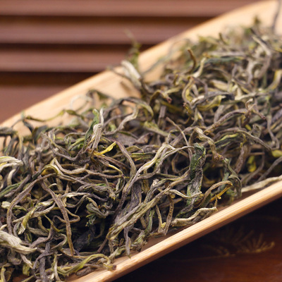 Anhui Green Tea Maojian Sparrow tongue Tea Mingqian Huang Shan Mao Feng Spring wholesale common 500g