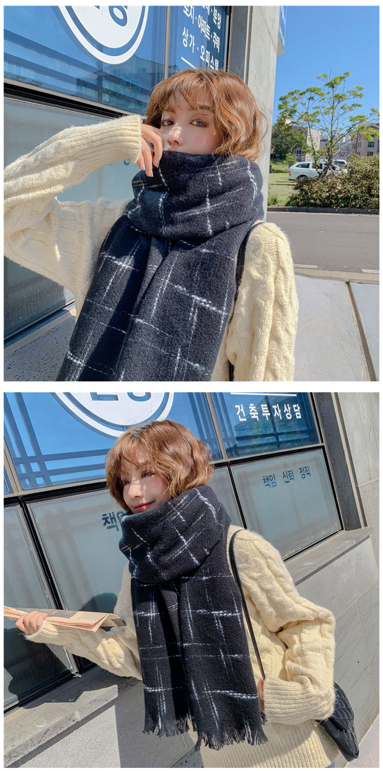 Meteor Rain Plaid Scarf Long Section Thickening Couple Acrylic Warm Tassel Shawl display picture 14