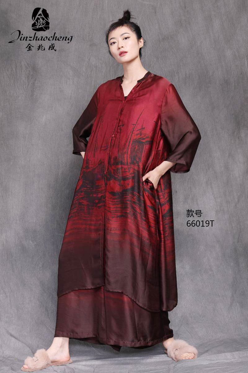 Costume femme en De la soie - Ref 3335485 Image 4