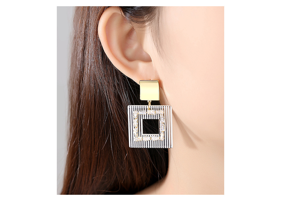 Stud Earrings Fashion Temperament Square Ladies Banquet Copper Inlaid Zirconium Earrings Wholesale display picture 3