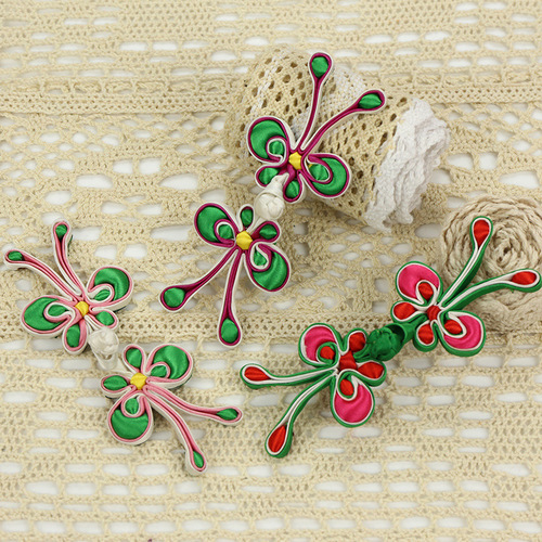 Handmade Button for Mandarin Collar Cheongsam, Small Butterfly Design, Tangzhuang Accessory Button, Chinese Hanfu Colorful Retro Decorative Button for Women