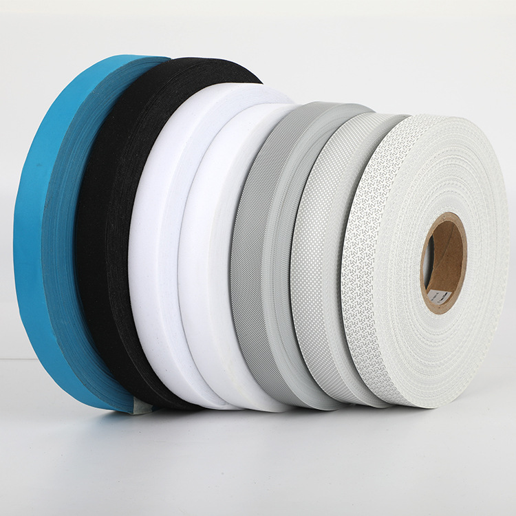 长信科技新取得实用新型专利授权：“一种适用于超薄柔性玻璃盖板涂布后光固化的防尘设备”