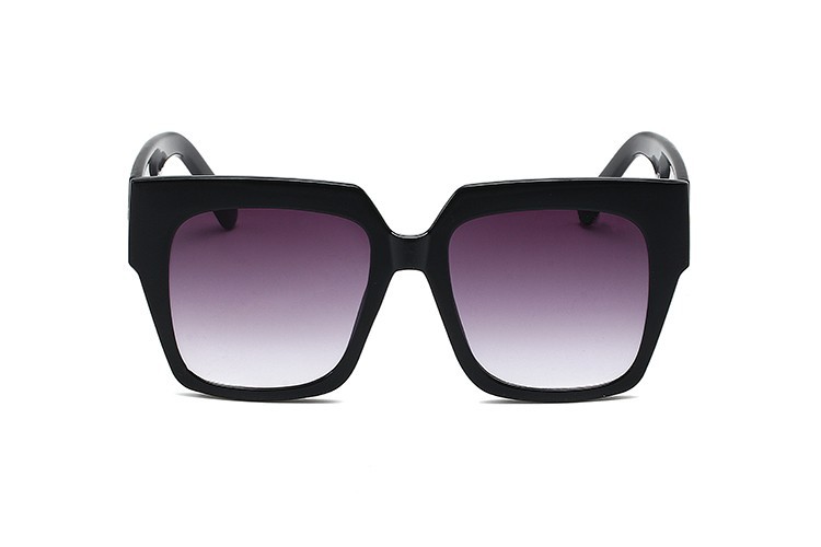 Sonnenbrille in shiny black double gray patch