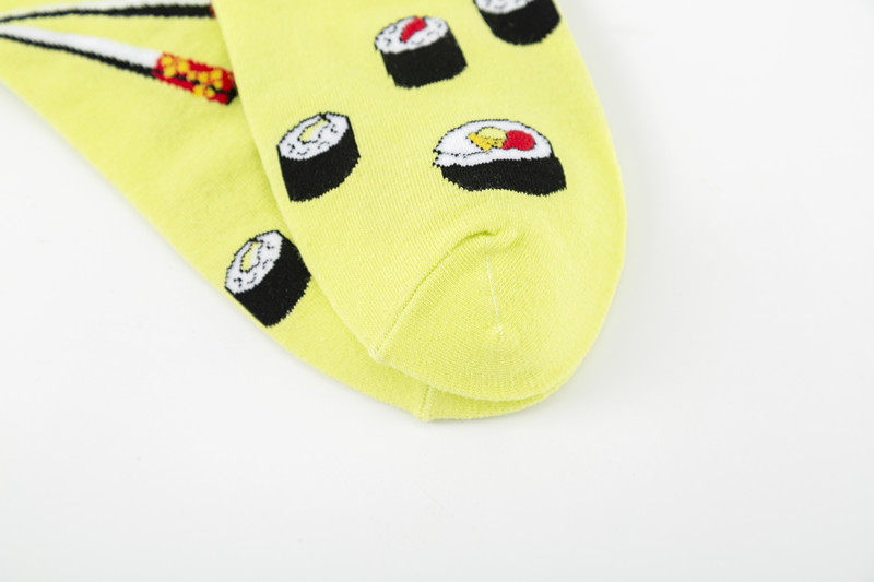 Nouvelles chaussettes colorées à la mode Chaussettes gourmandes colorées Chaussettes décontractées en coton Tendance de la rue européenne et américaine Chaussettes mi-mollet en gros_voghion.com