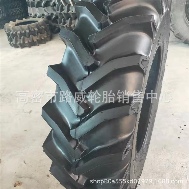 16.9-28 农用轮胎 拖拉机轮胎 R-1 人字花纹