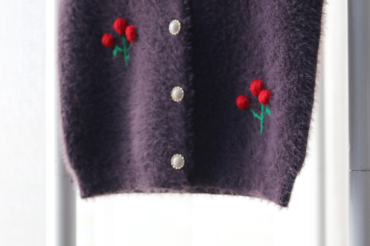 樱桃手工花开衫马甲