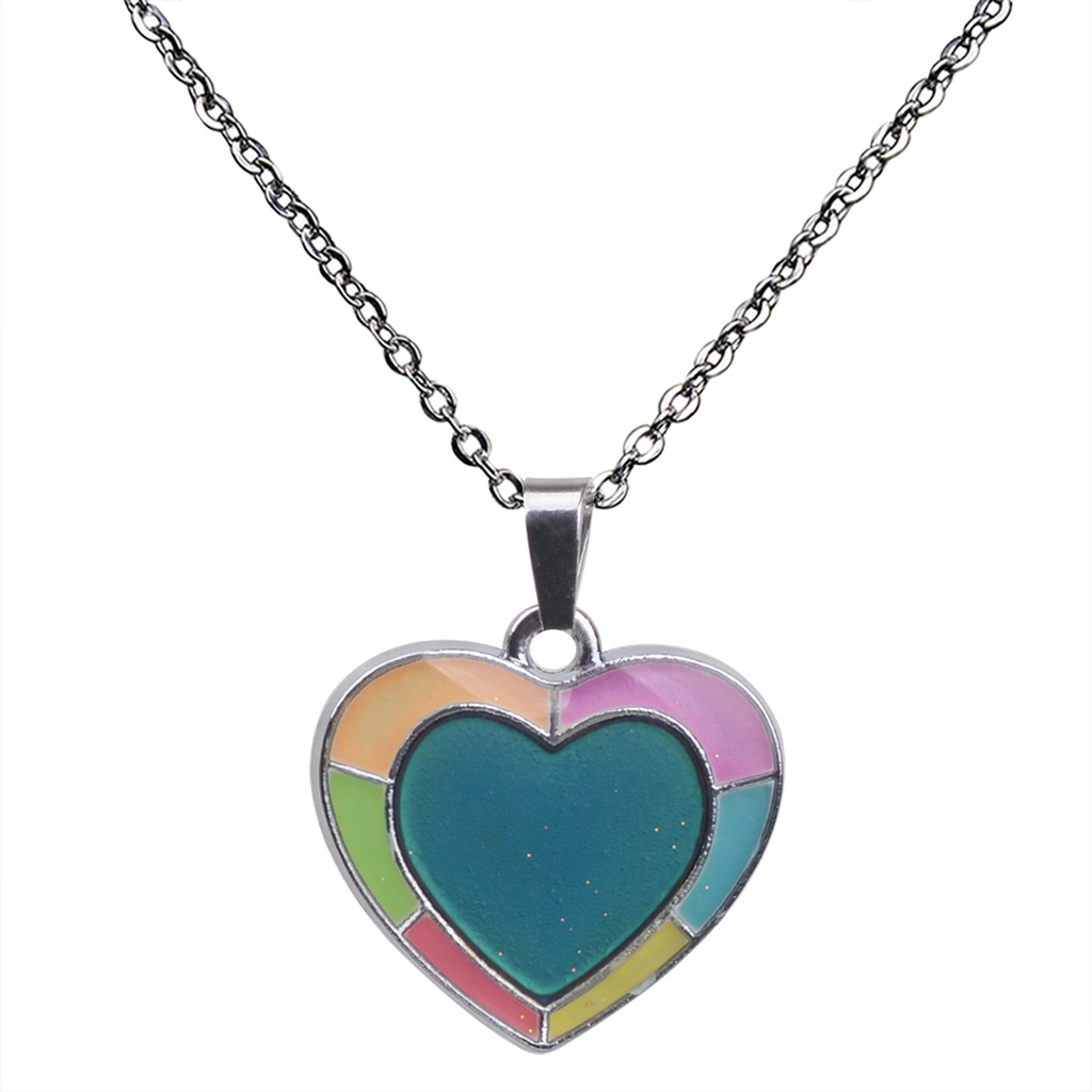 Fluorescent Luminous Butterfly Heart Pendant Color Changing Necklace display picture 14