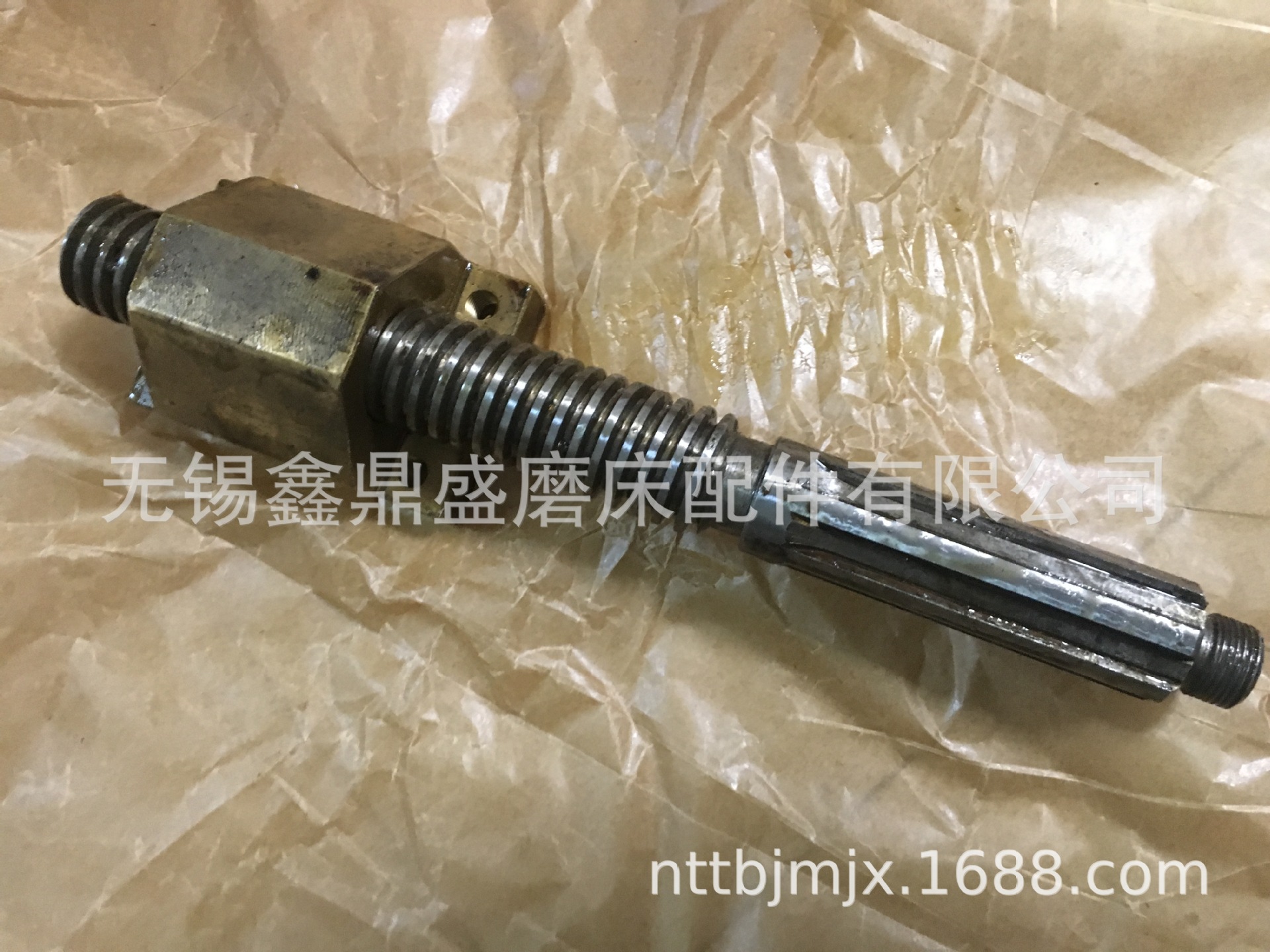 无锡机床厂内圆磨床M2110C进给丝杆（丝杆长305）