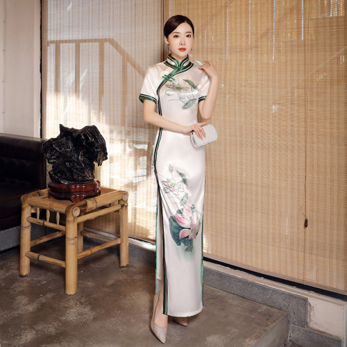 Cheongsam national cheongsam Association etiquette cheongsam National Women