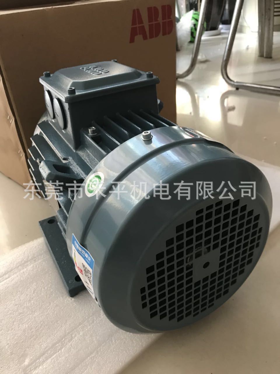 ABB高效马达M2BAX132SMB6 4KW-6P-B3