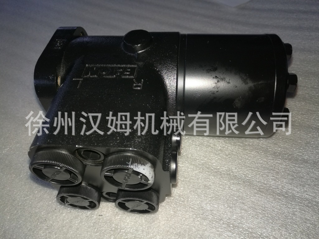 徐工压路机XD102/113E  32-1389-411667-1X 转向器  803089252