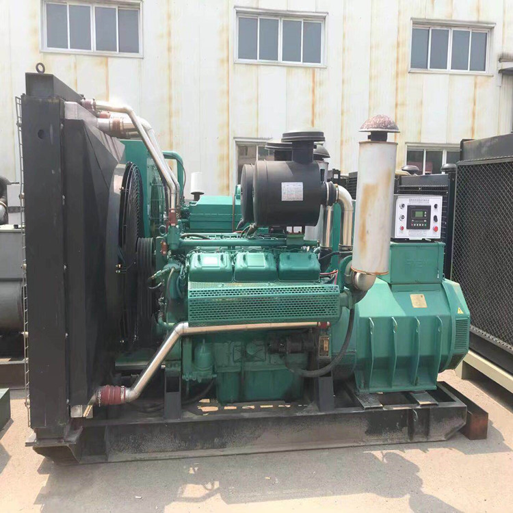 进口康明斯150KW 兴安转让康明斯120千瓦二手柴油发电机组批发价