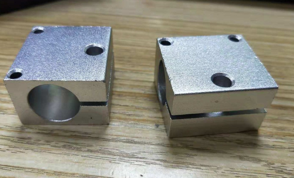 方形激光漫反射光电开关传感器红外感应开关E3Z-LS61-TB固定支架