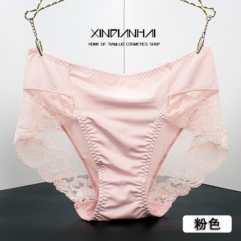 Sexy Lace Seamless Ice Silk Milk Silk Mid-Waist Large Size Underwear for Chubby Sister Plus Size Thin Briefs Sexy Lace Seamless Ice Silk Milk Silk Mid-Waist Large Size Underwear for Chubby Sister Plus Size Thin Briefs