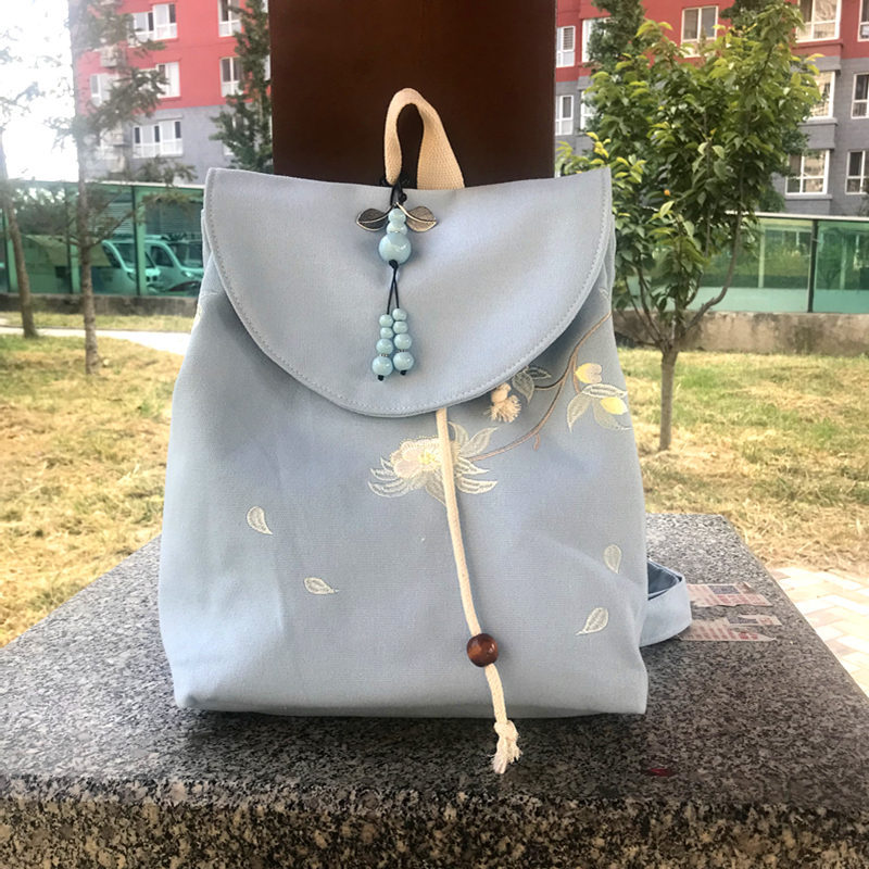 D63CAF1037C335155F2E59BF95CC11