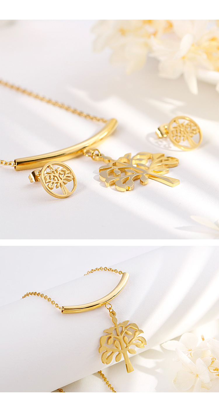 Simple Style Flower 18K Gold Plated Titanium Steel Wholesale display picture 5