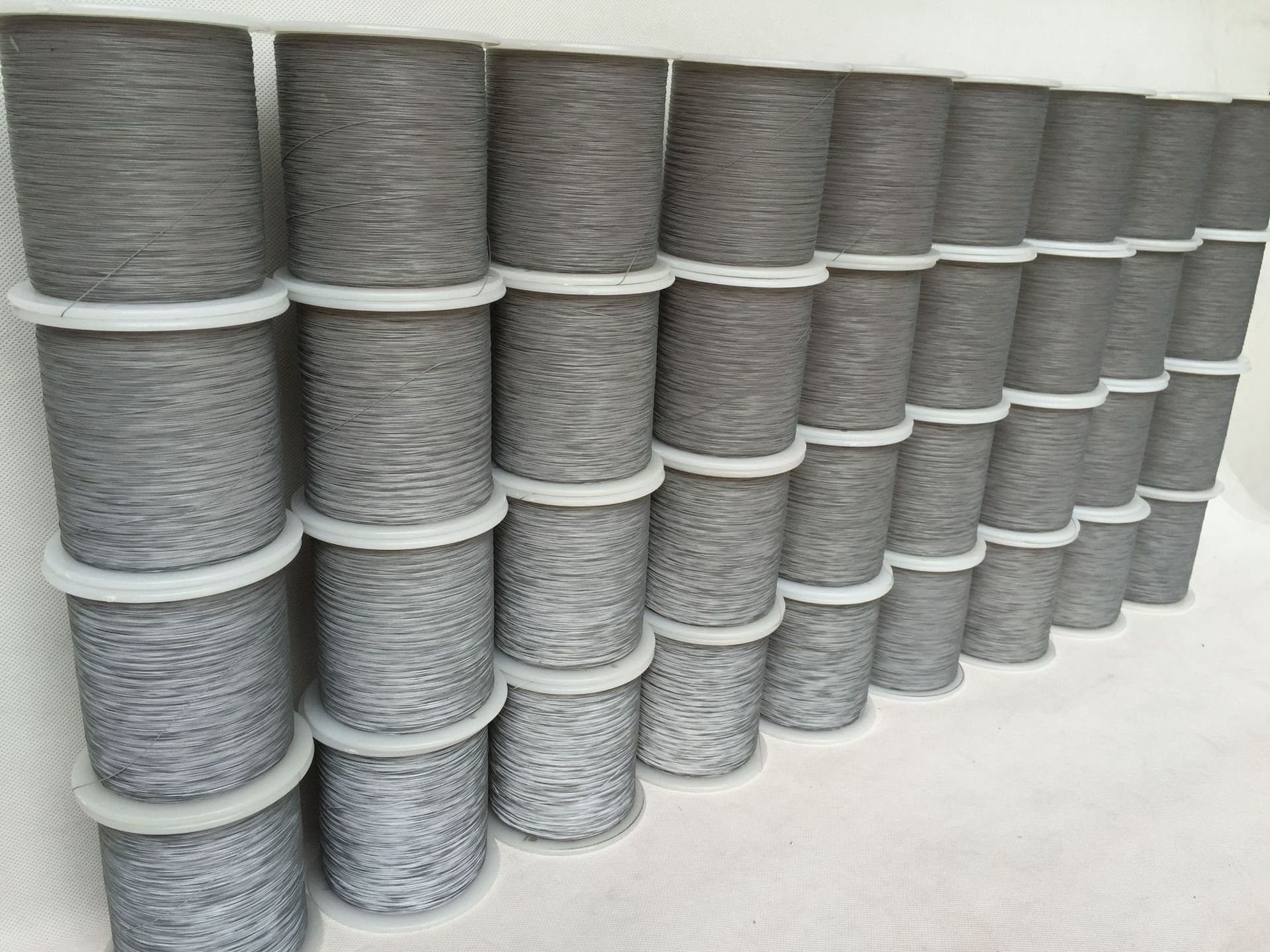 反光条贴荧光衣服布料粘贴型夜跑反光带学生书包反光滚条