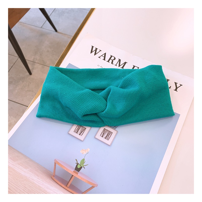 Simple New Woolen Knitting Wild Cross-style Hair Band display picture 7