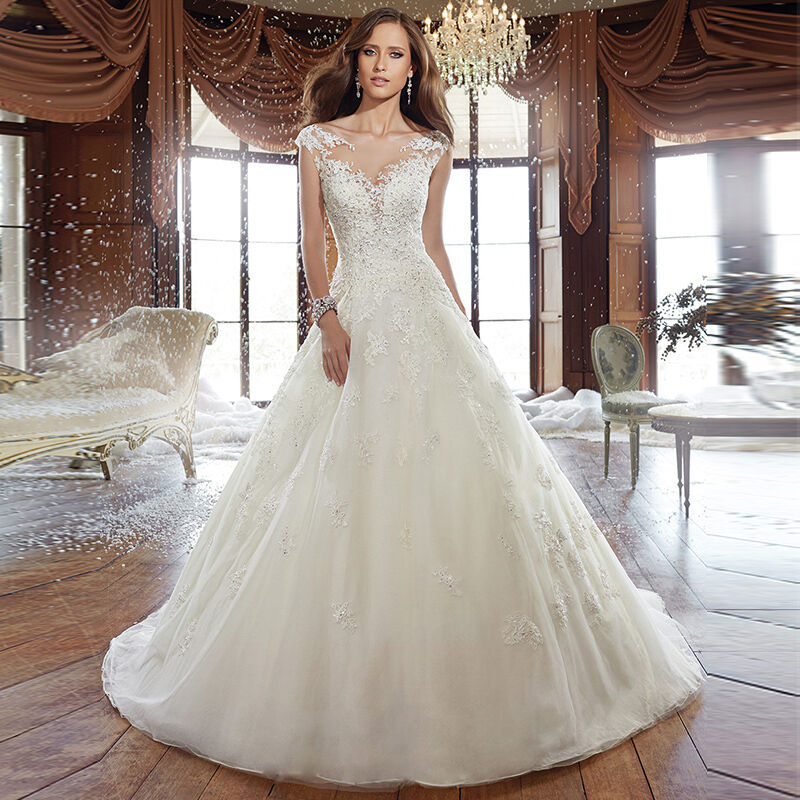 AliExpress new foreign trade wedding dress wholesale Korean bridal high-end lace hollow wedding dress tail wholesale