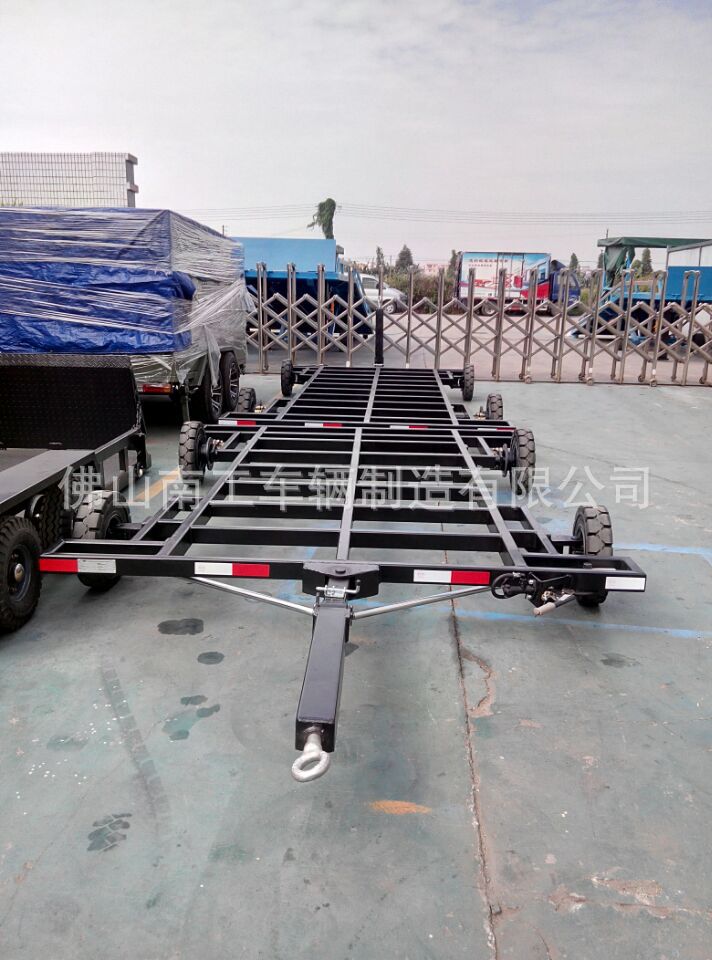 厂家供应拉杆式转向拖车底盘 移动活动板房拖车 价格实惠