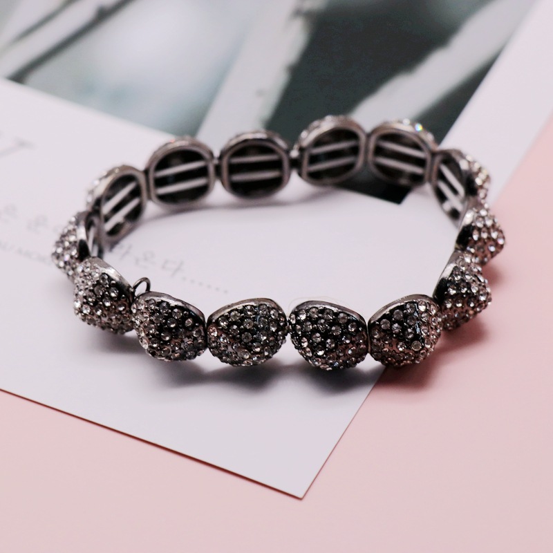 Black Round Alloy Full Diamond Bracelet Women's Wholesale Bracelet display picture 5