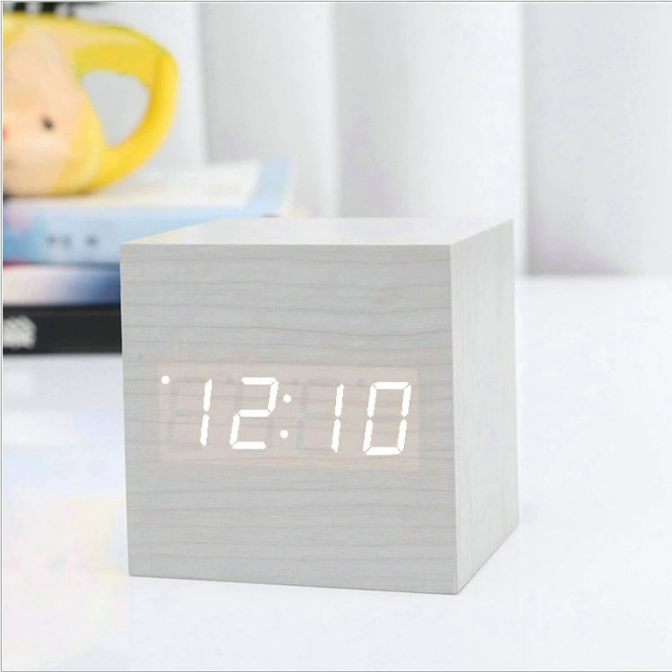 Spot Mini деревянные часы LED часы будильник звук управления ночи креативный настольный часы студент