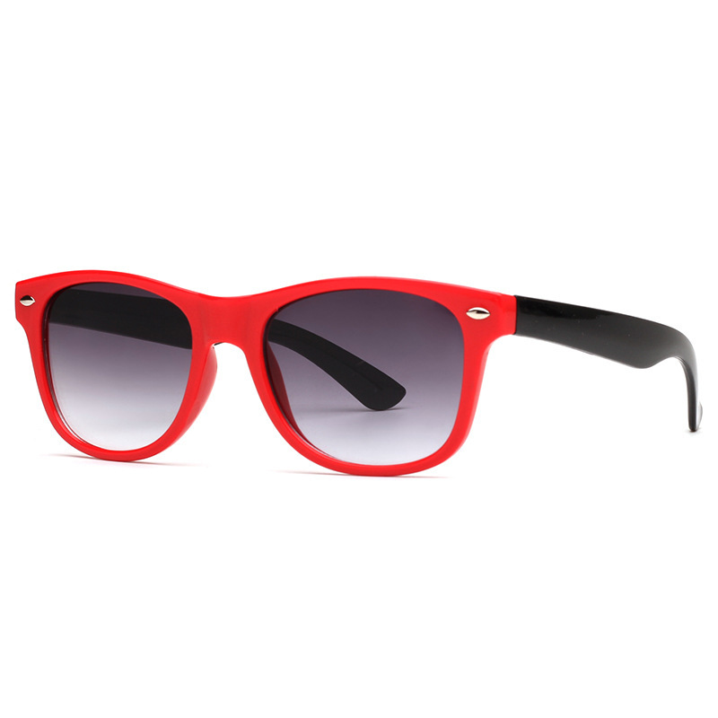 Nueva moda retro gafas de sol para niños gafas de sol de uñas de color beige gafas de moda cuadradas para niños 6180