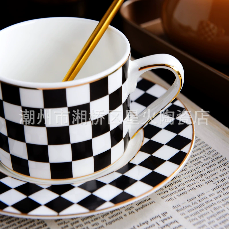 European -style ceramic coffee cup bone porcelain coffee cup disc black tea cup flower cup ceramic coffee cup European style gold edge