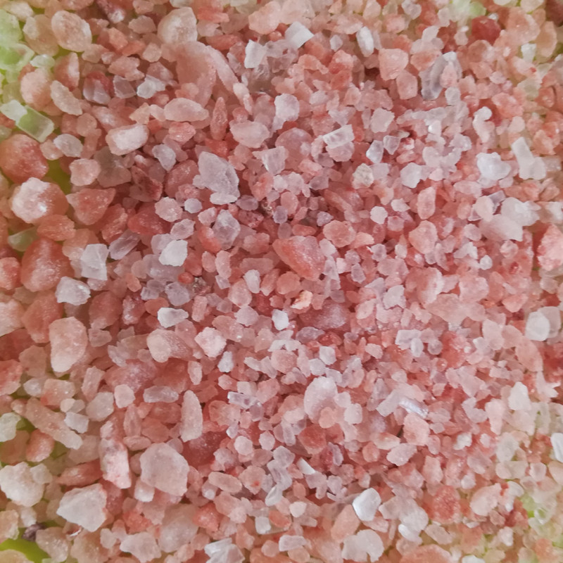 厂家出售喜马拉雅玫瑰水晶盐沙 盐块 汗蒸房沙疗床浴盐用盐砂