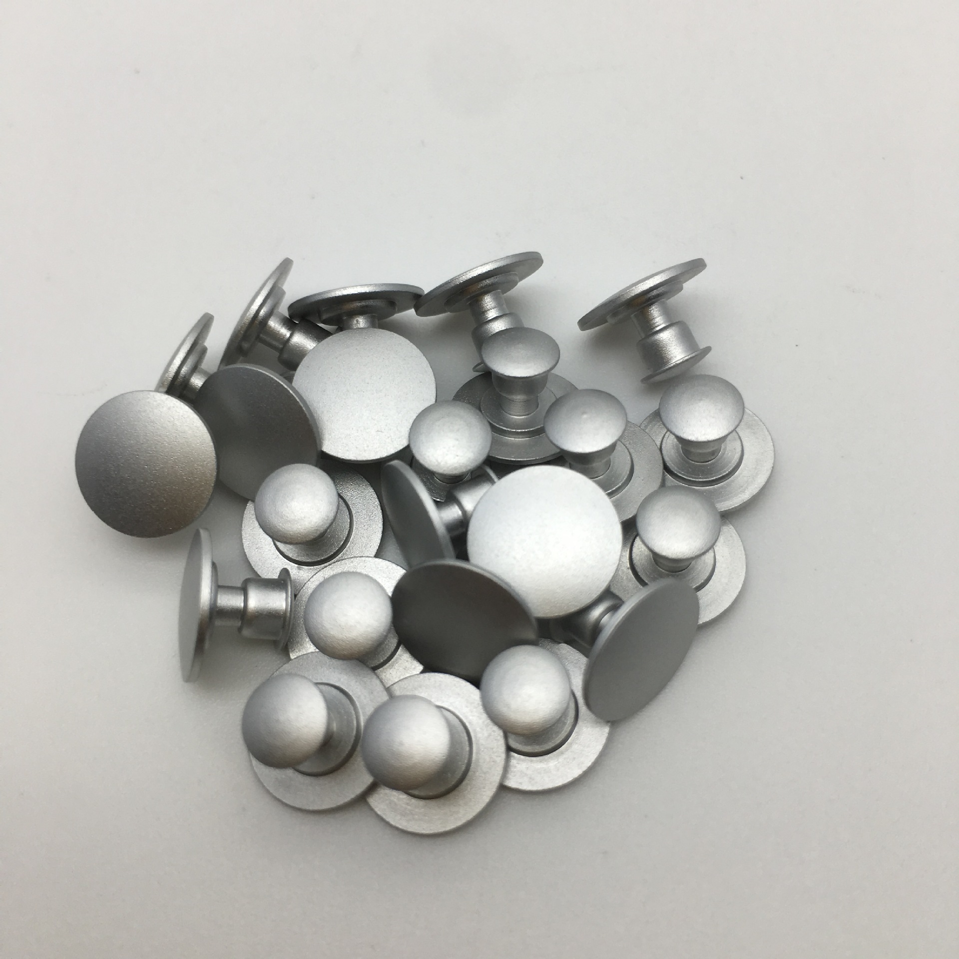 现货自动车件 适用于硅胶手环 驱蚊手环铝磨砂高光金属扣五金配件