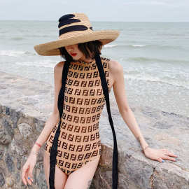 韩版时尚连体三角比基尼女士泳衣性感露背系带游泳衣夏季海边度假