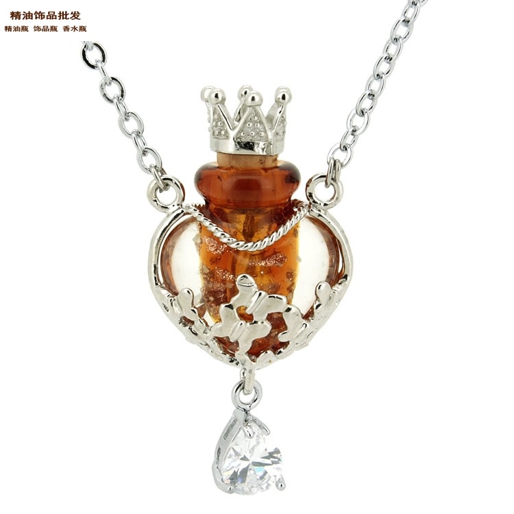 中国精油饰品网琥珀色心心相印项链2.jpg