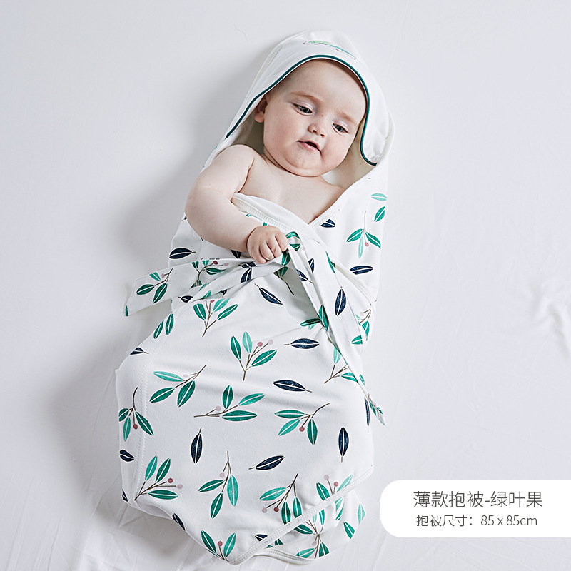녹색 잎 과일