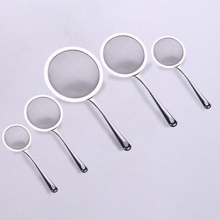 Household stainless steel colander long handle net leaky frying frying frying frying kitchen plus a growing spoon Hotel Hotel